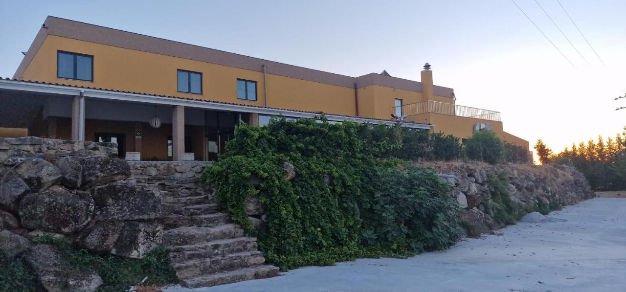 Hotel Vila Raia อิดันญา-อา-โนวา ภายนอก รูปภาพ